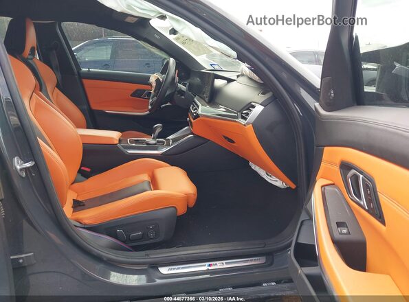 WBS43AY07RFT50568 2024 BMW M3 Gray Widok wnętrza z przodu