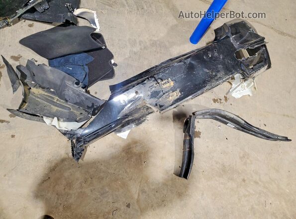 WBS4Y9C57JAC87205 2018 BMW M4 Black Engine compartment view