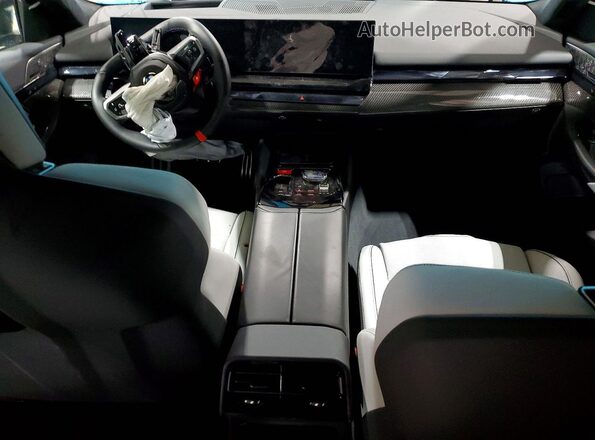 WBS83FK01TCW05540 2026 BMW M5 Blue Dashboard view