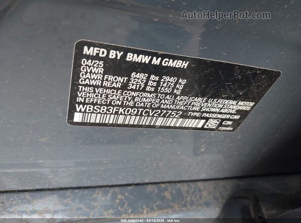 WBS83FK09TCV27752 2026 BMW M5 Gray Widok komory silnika