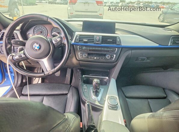 WBS8M9C54J5L71582 2018 BMW M3 Blue Вид панелі приладів