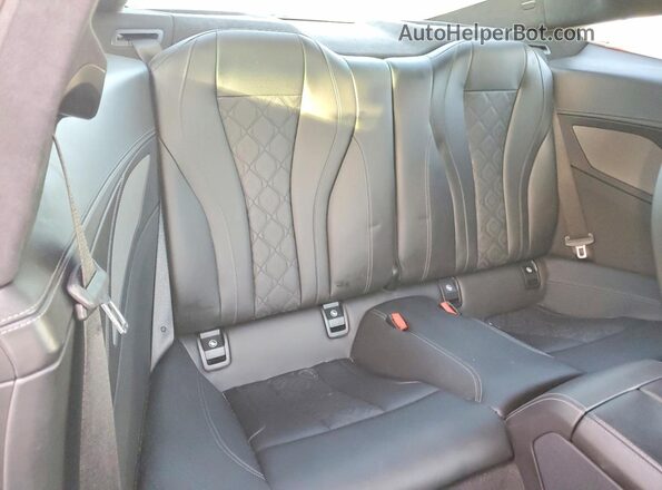 WBSAE0C09LCD34172 2020 BMW M8 Black უკანა სავარძლების ხედი