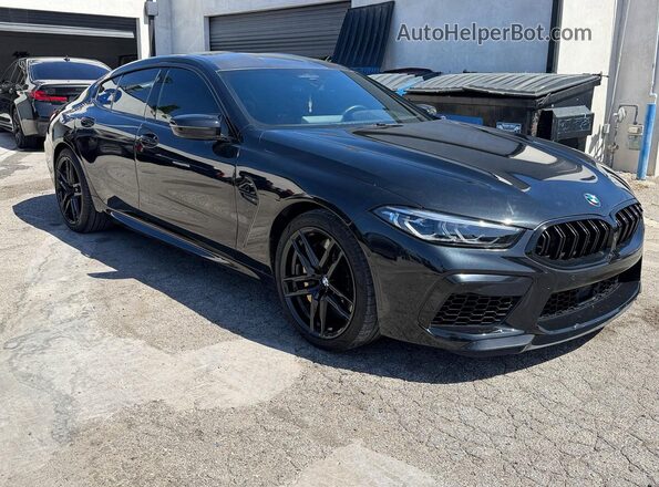WBSGV0C02SCT39039 2025 BMW M8 Black Հետևի ձախ