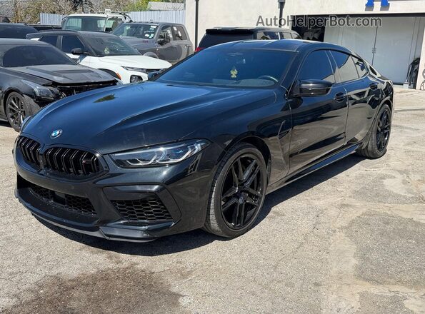 WBSGV0C02SCT39039 2025 BMW M8 Black Հետևի աջ