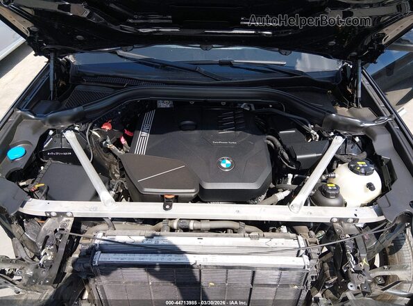WBX47DP01NN183819 2022 BMW X3 Black Rear view