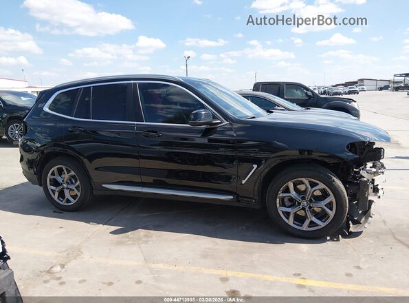 WBX47DP01NN183819 2022 BMW X3 Black 360 interior view