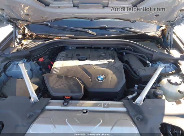 WBX47DP09RN315831 2024 BMW X3 Silver Widok z tyłu
