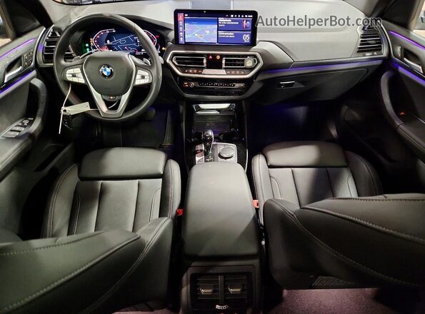 WBX57DP01PN235151 2023 BMW X3 Black Vista del salpicadero