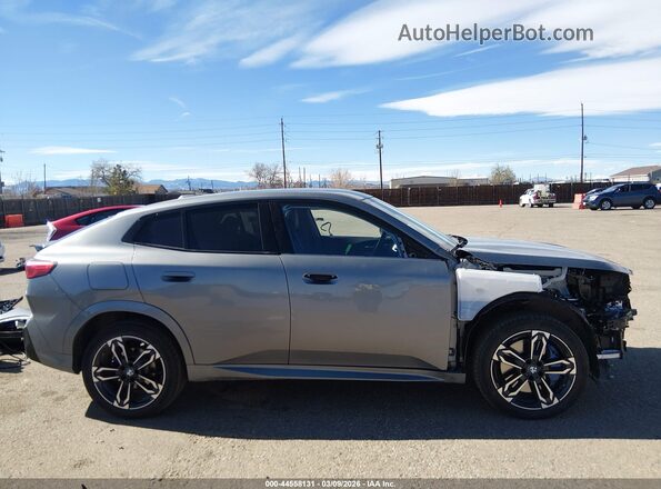 WBX63GM07T5407988 2026 BMW X2 Gray Widok wnętrza 360 stopni