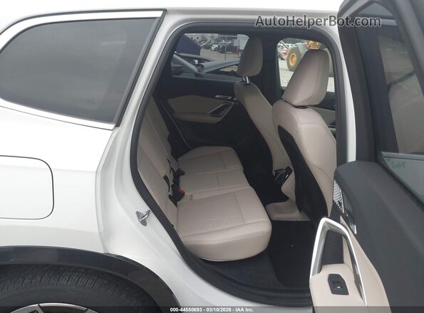 WBX73EF00S5167686 2025 BMW X1 Белый 
