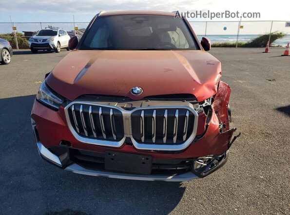 WBX73EF04T5435396 2026 BMW X1 Красный Вид спереди