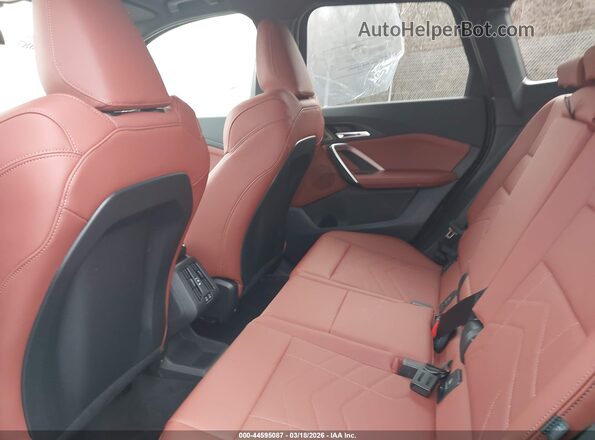 WBX73EF04T5531397 2026 BMW X1 Черный Вид наклейки с VIN-кодом