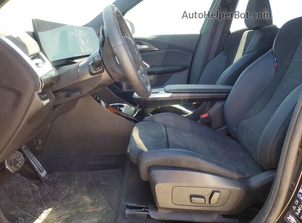WBX73EF05T5415142 2026 BMW X1 Черный Вид салона спереди