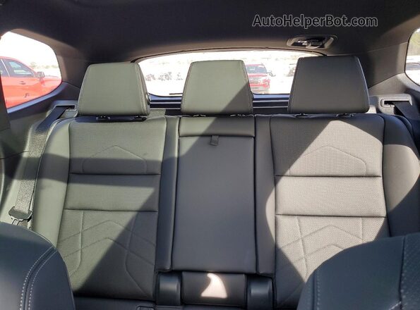 WBX73EF09S5151664 2025 BMW X1 Black უკანა სავარძლების ხედი