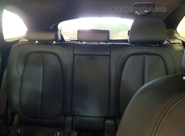 WBXHT3C59K5L37990 2019 BMW X1 Blue Вид задніх сидінь