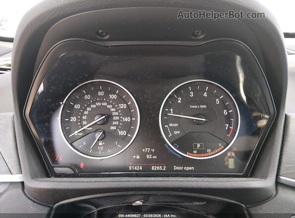 WBXHT3Z36H4A65695 2017 BMW X1 Gray Vista de los asientos traseros