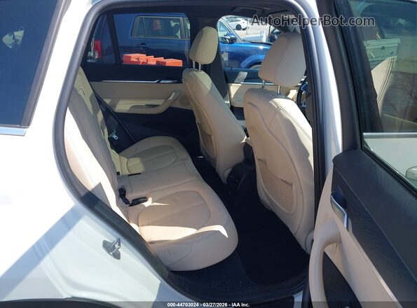 WBXHT3Z37H4A65303 2017 BMW X1 White 