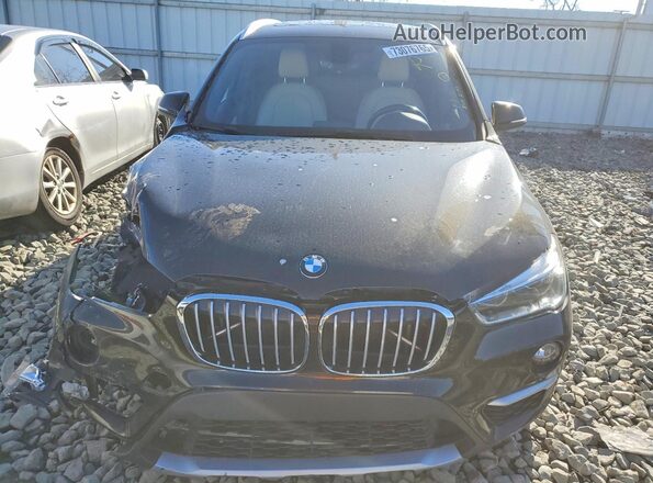 WBXHU7C33H5H33993 2017 BMW X1 Green Widok z przodu