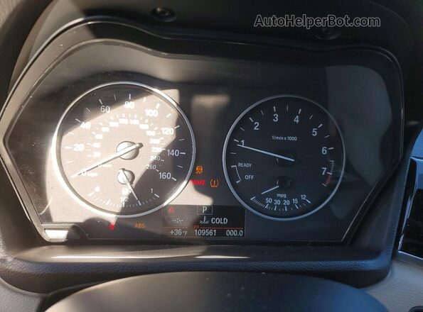 WBXHU7C33H5H33993 2017 BMW X1 Green Widok zestawu wskaźników