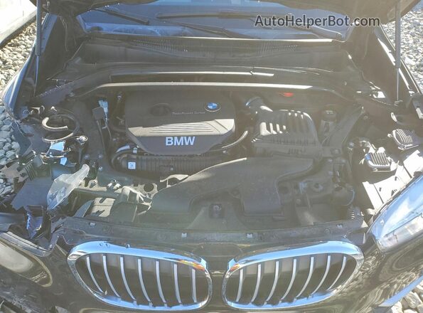 WBXHU7C33H5H33993 2017 BMW X1 Green Widok komory silnika