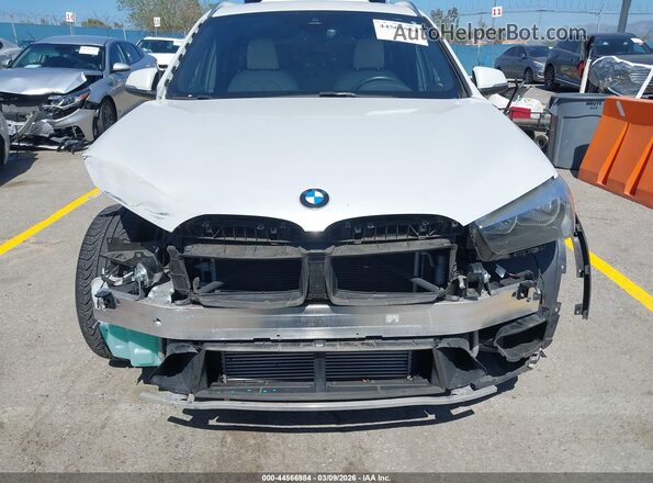 WBXHU7C56K5L11223 2019 BMW X1 White 