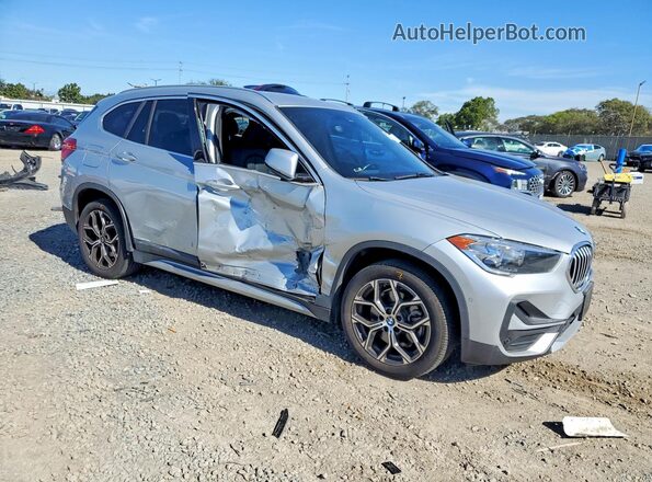WBXJG7C00M3M74252 2021 BMW X1 Silver 