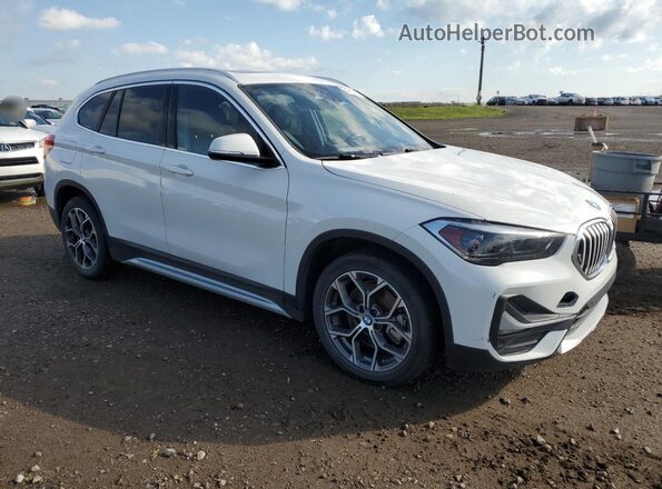 WBXJG9C0XM5S54665 2021 BMW X1 White 