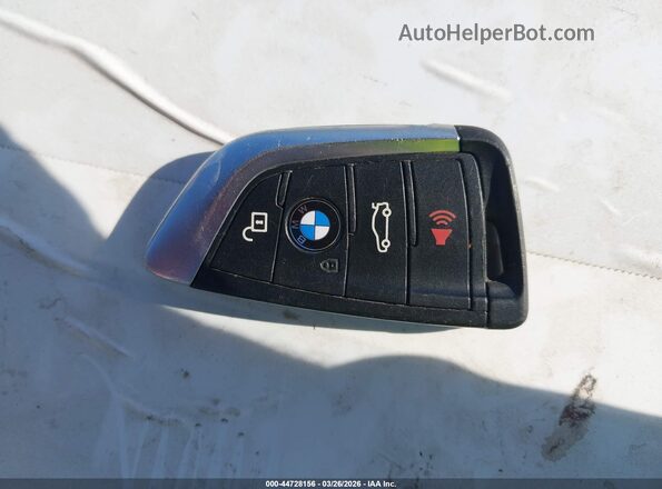 WBXYH9C04L5P00416 2020 BMW X2 Blue Vista del salpicadero