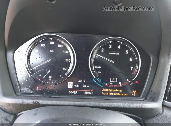 WBXYH9C08M5S40758 2021 BMW X2 White Widok tylnych siedzeń