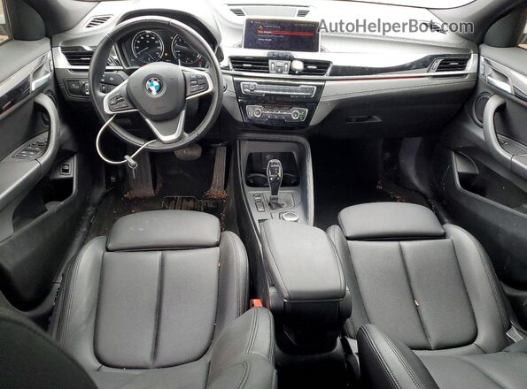 WBXYJ1C01L5R25768 2020 BMW X2 Black Vista del salpicadero