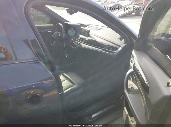 WBXYJ3C30JEJ75668 2018 BMW X2 Black Widok wnętrza z przodu