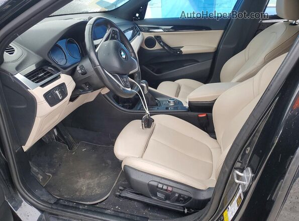 WBXYJ5C58K5N79591 2019 BMW X2 Black Widok wnętrza z przodu