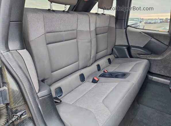 WBY1Z8C56HV889657 2017 BMW I3 Gray Vista de los asientos traseros