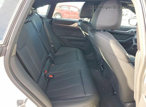 WBY23HD01SFU16419 2025 BMW I4 White Հետևի նստատեղերի տեսք