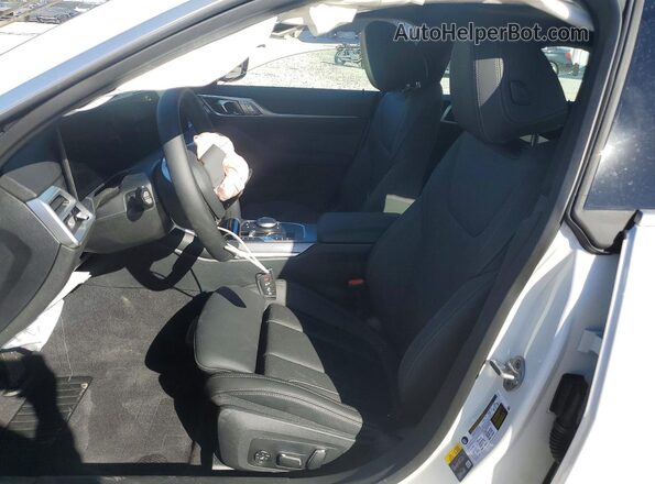 WBY23HD05SFV77355 2025 BMW I4 White Սալոնի դիմացի տեսք