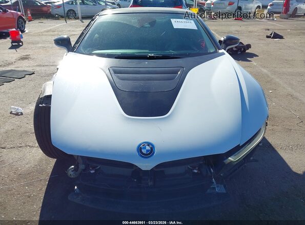 WBY2Z6C51K7D09514 2019 BMW I8 White Вид задньої частини салону