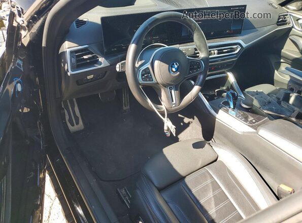 WBY33AW00PFP03458 2023 BMW I4 Black Вид панелі приладів