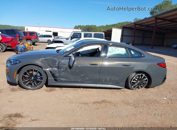 WBY33AW03NFN20617 2022 BMW I4 Gray სალონის 360-გრადუსიანი ხედი