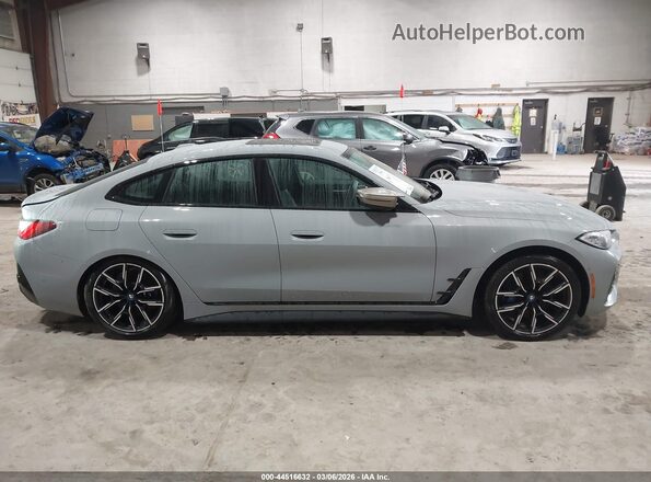 WBY33AW08PFN42907 2023 BMW I4 Gray უკანა სალონის ხედი