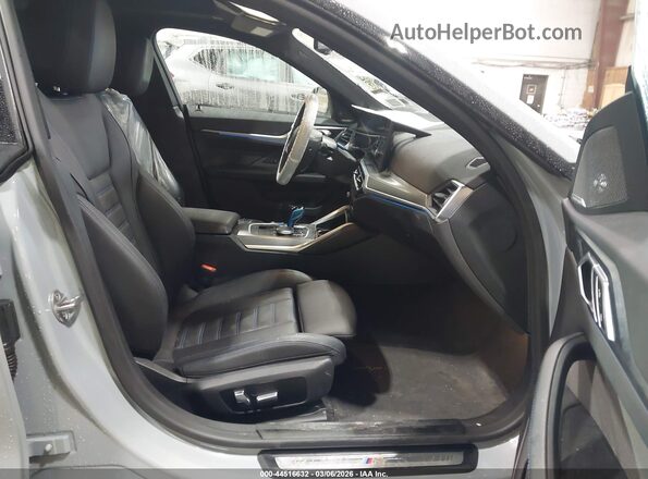WBY33AW08PFN42907 2023 BMW I4 Gray წინა სალონის ხედი