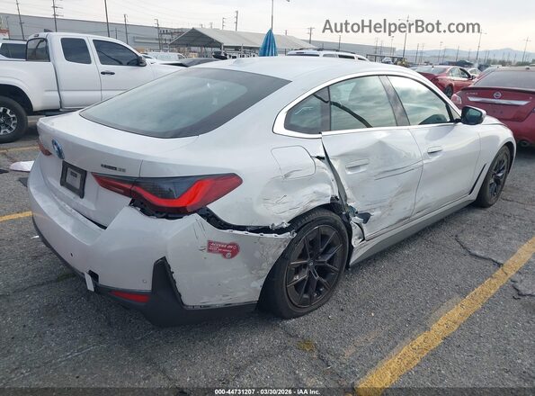 WBY43AW06PFR34000 2023 BMW I4 White Vista frontal