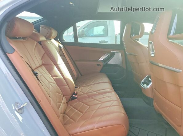 WBY43EJ0XRCR17381 2024 BMW OTHER Gray Rear seats view