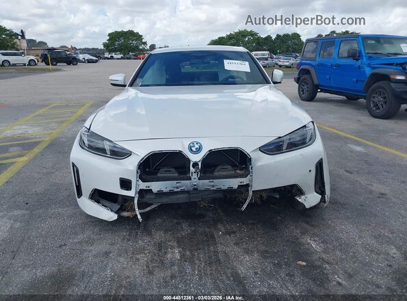 WBY43HD04SFT98264 2025 BMW I4 White Vista del cuadro de instrumentos