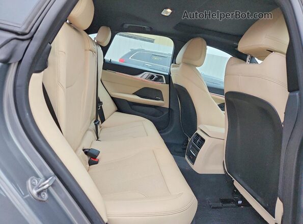 WBY43HD08SFU38183 2025 BMW I4 Silver Հետևի նստատեղերի տեսք