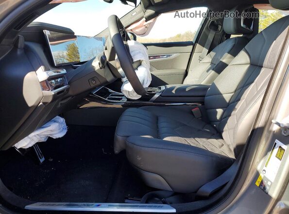 WBY53EJ04SCV15110 2025 BMW OTHER Silver Սալոնի դիմացի տեսք