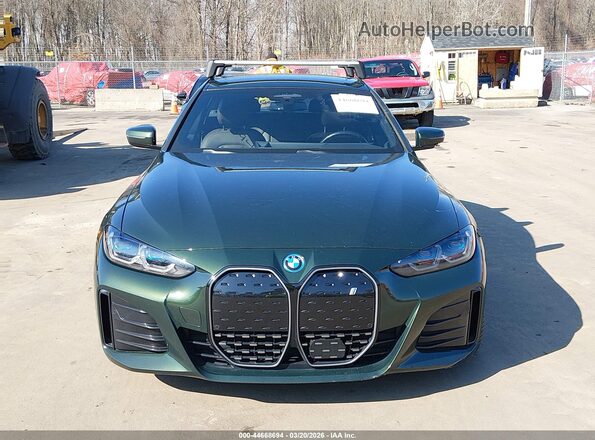 WBY73AW00NFN17434 2022 BMW I4 Green Սարքավորումների վահանակի տեսք