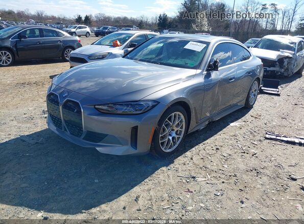 WBY73AW01PFP73908 2023 BMW I4 Gray Առջևի ձախ երեք քառորդ տեսարան