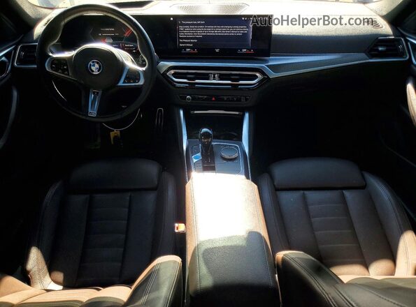 WBY73AW03NFM94487 2022 BMW I4 Two Tone Вид панелі приладів
