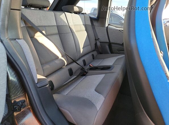 WBY8P4C59K7D03092 2019 BMW I3 Charcoal Widok wnętrza z tyłu