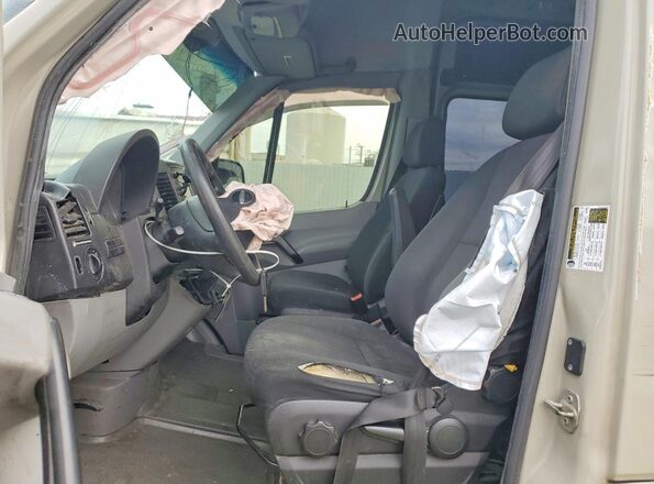 WD3PE8CD2HP525054 2017 MERCEDES-BENZ SPRINTER Серый Вид салона спереди